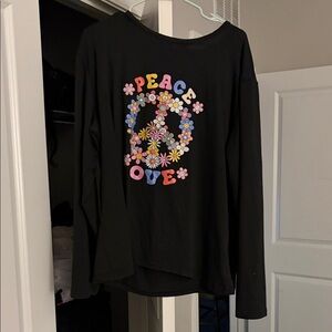Black Peace Love Graphic Top